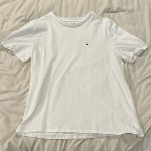 Men’s white Tommy Hilfiger tee